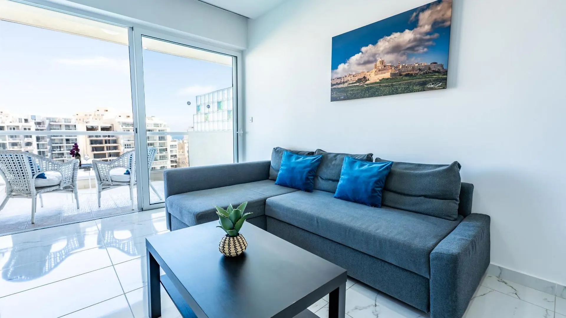 Saint Julian's Impressive View 2Br Flat In St Julian'S Bay By Arcobnb Saint Julian's